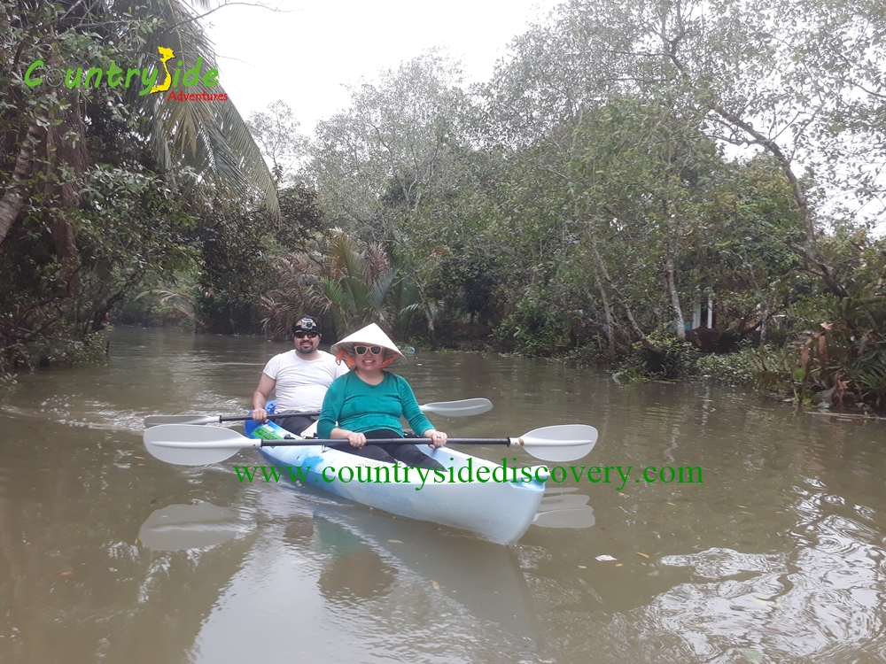 EXPERIENCE MEKONG RIVER LIFE BY KAYAK & BOAT -04 DAYS
