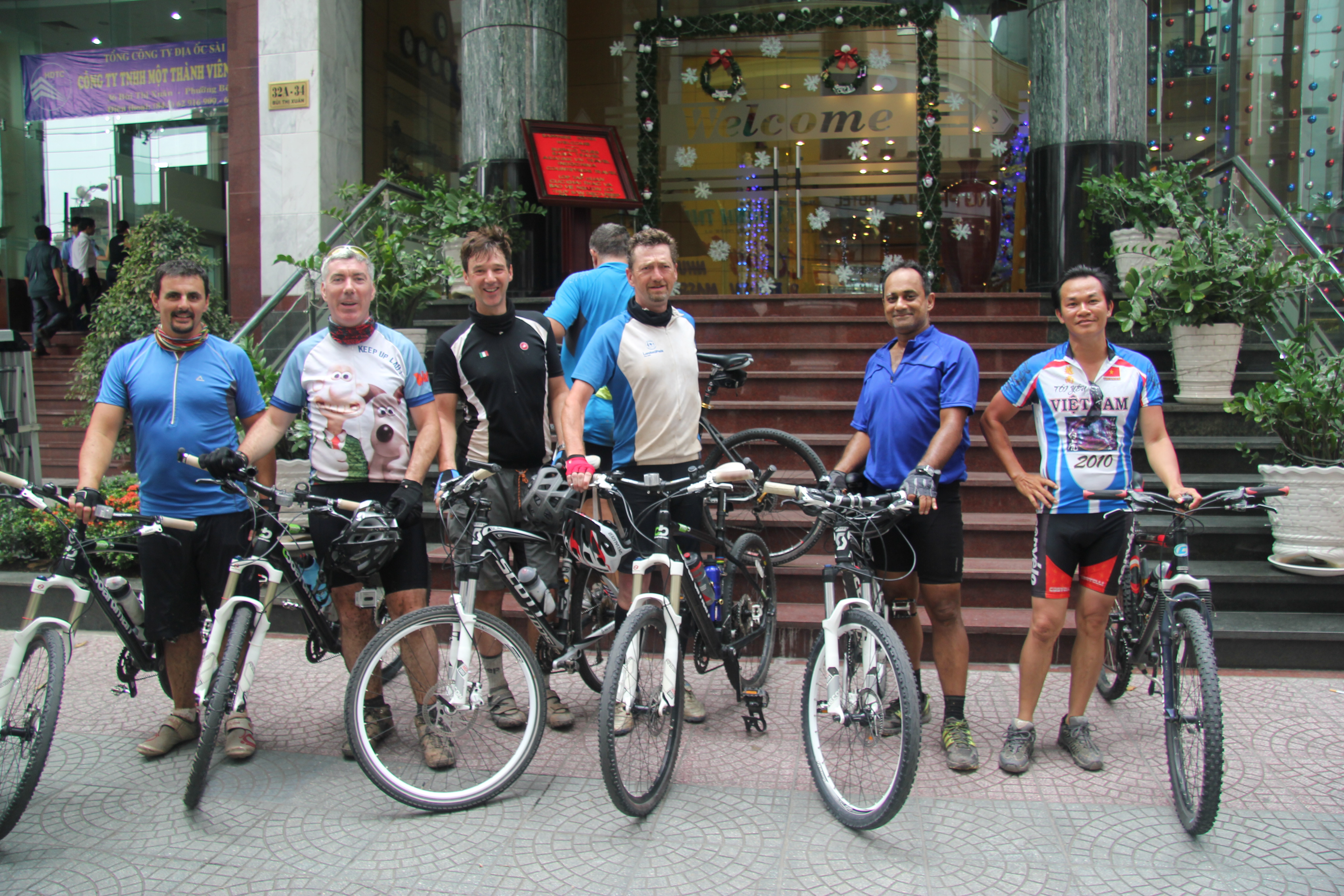 Cycling holidays vietnam