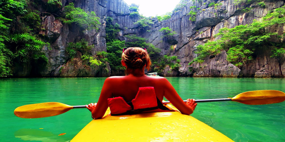 kayaking-in-vietnam