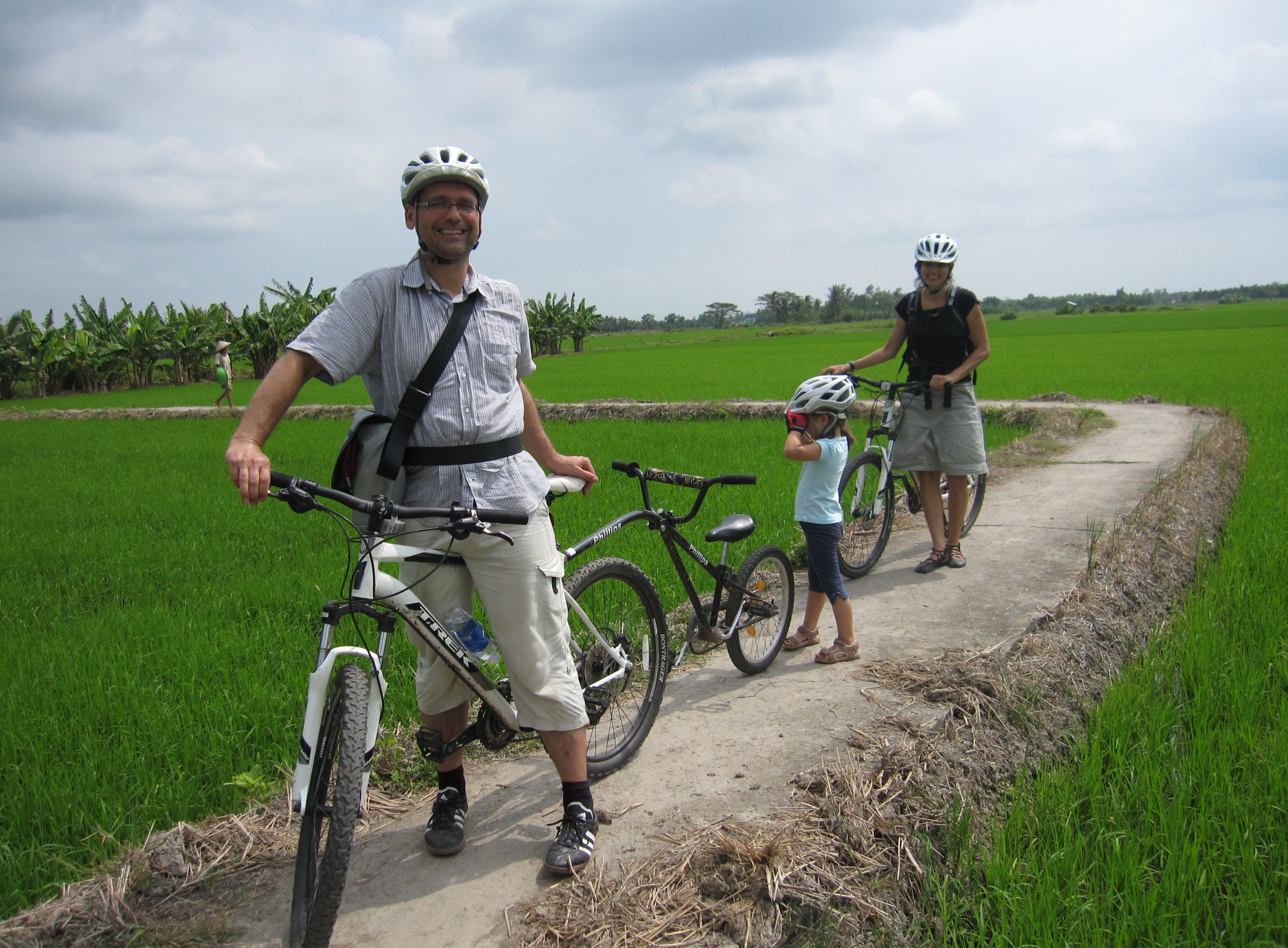 Mekong-delta-bike-tours
