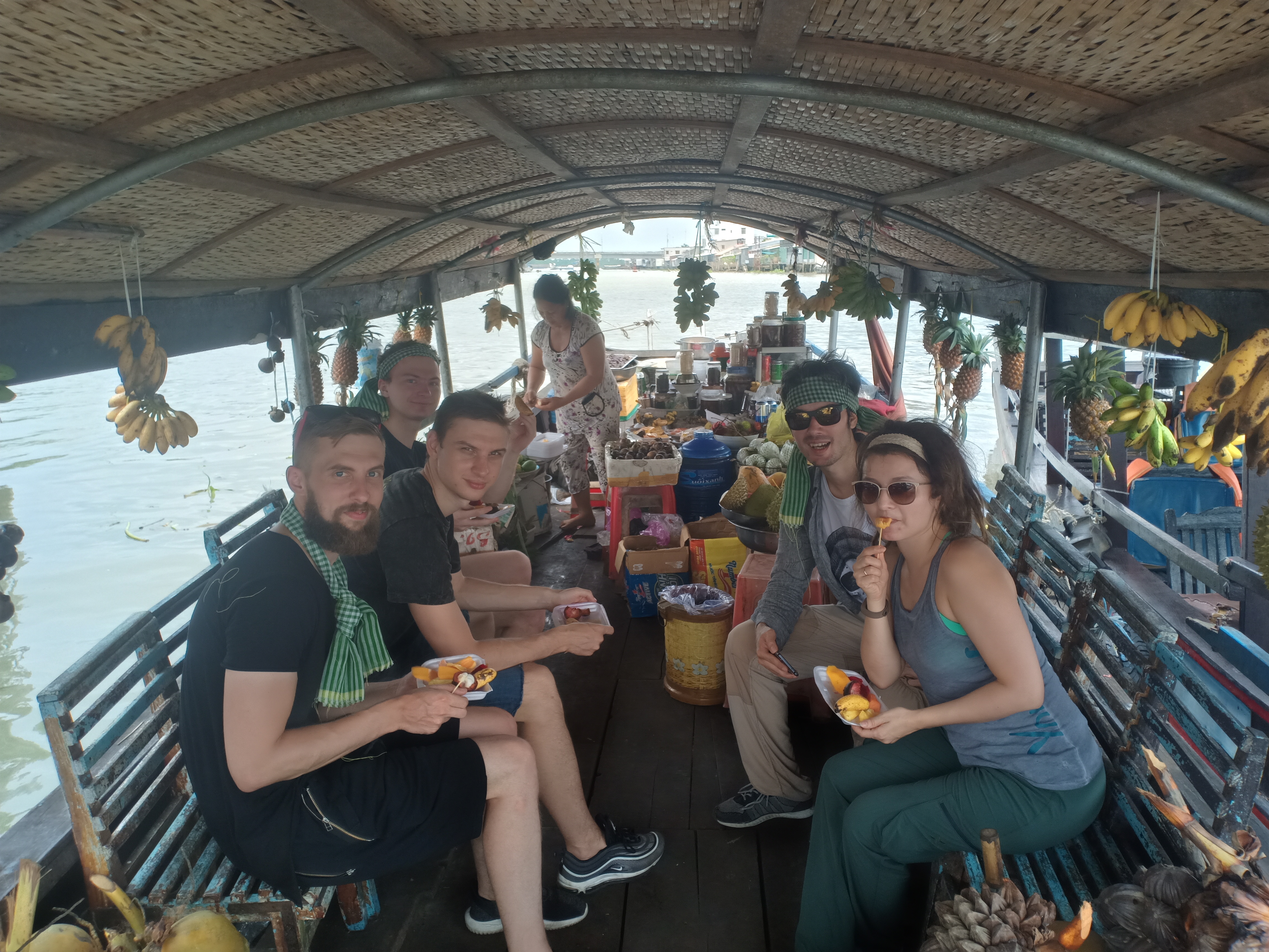 EXPERIENCE THE REAL MEKONG BY BIKE & KAYAK : 04 DAYS ACTIVITIES